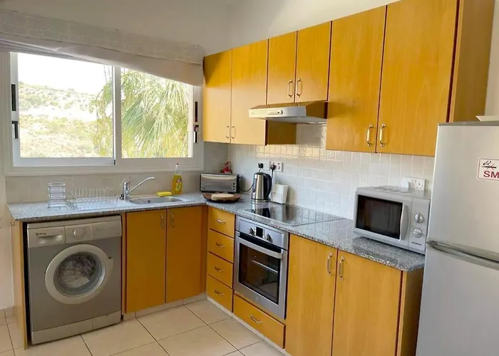 Peyia Resort Apartment
